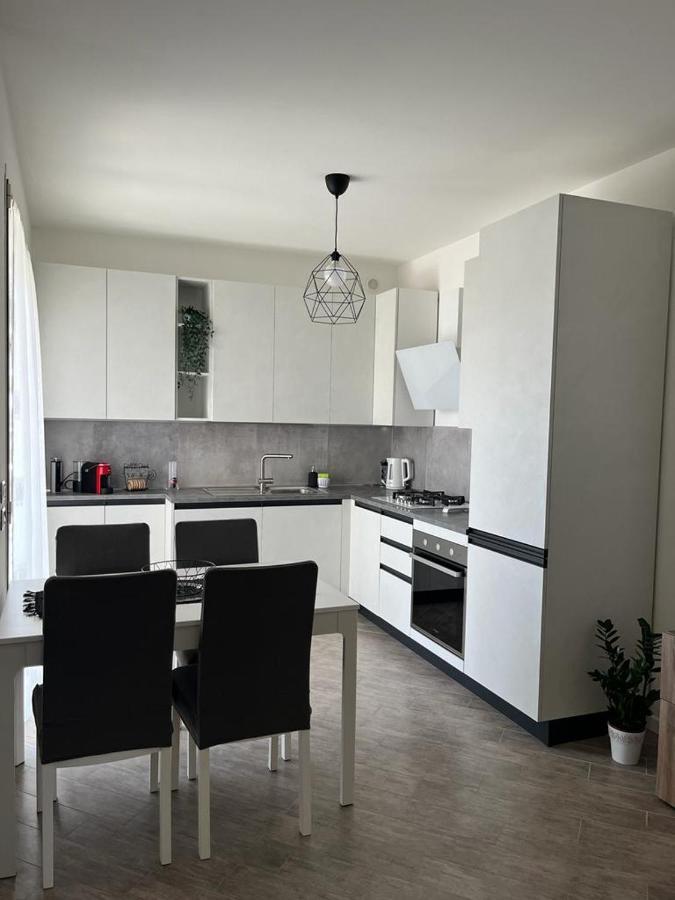Ferienwohnung Hogar Mami Rimini Exterior foto